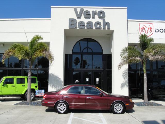 Photo of 2003 Hyundai XG350