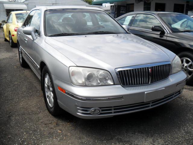 Photo of 2004 Hyundai XG350