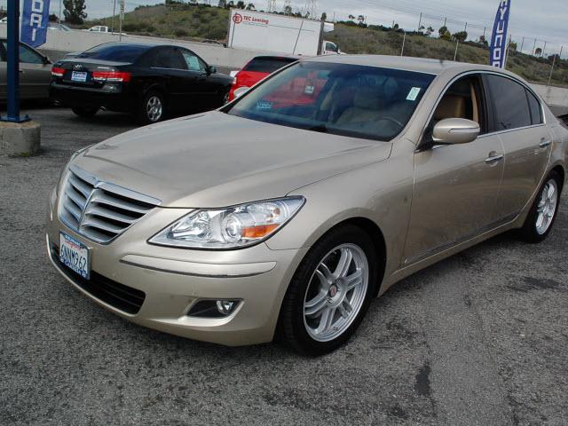Photo of 2009 Hyundai Genesis