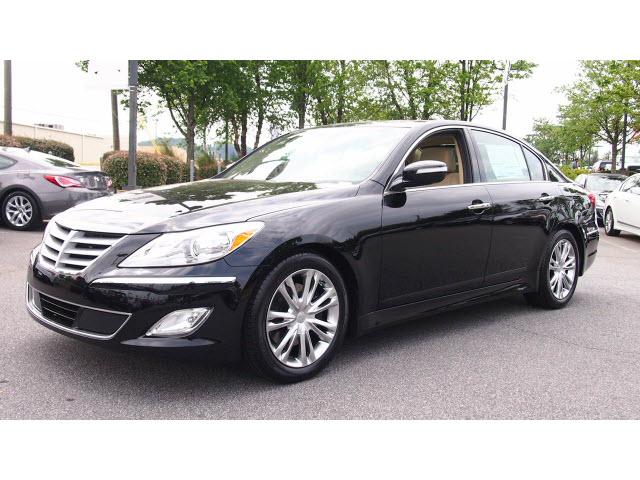 Photo of 2012 Hyundai Genesis