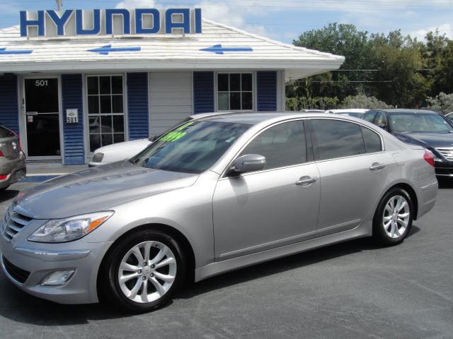 Photo of 2012 Hyundai Genesis