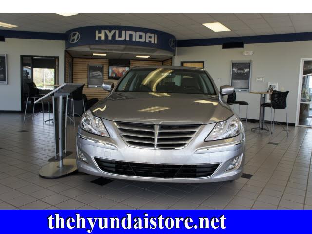 Photo of 2012 Hyundai Genesis