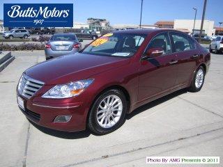 Photo of 2011 Hyundai Genesis