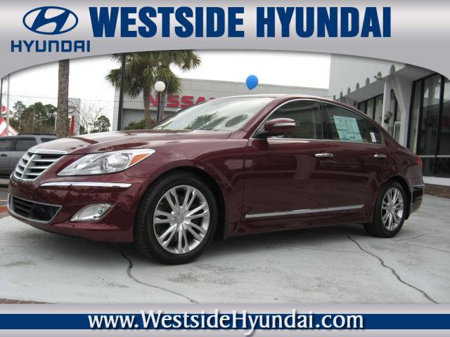 Photo of 2012 Hyundai Genesis