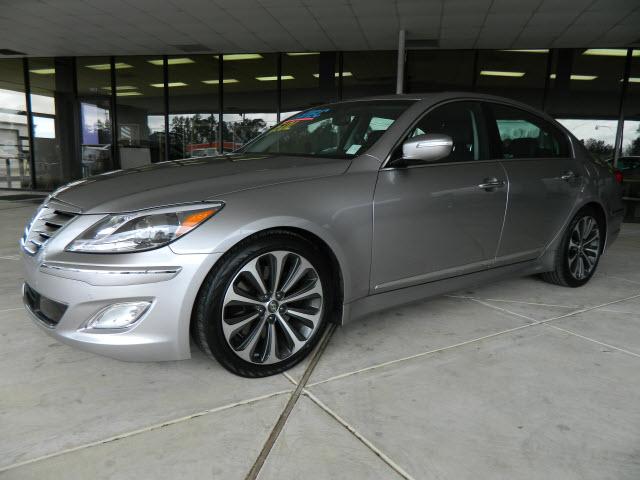 Photo of 2012 Hyundai Genesis