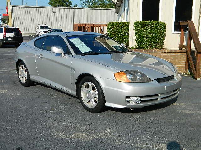Photo of 2003 Hyundai Tiburon