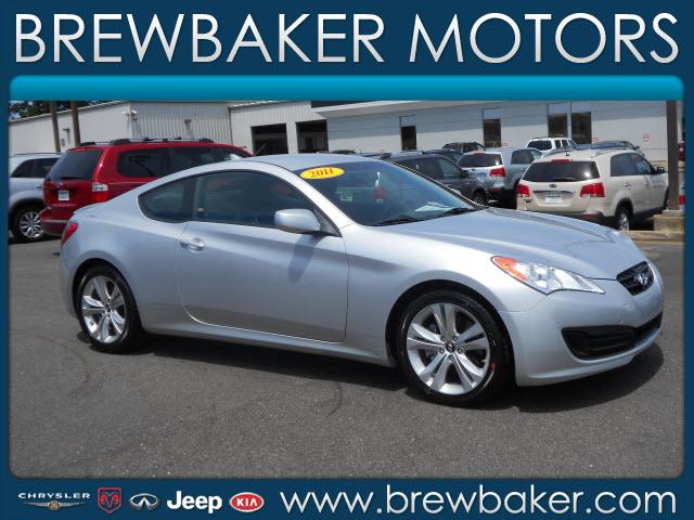 Photo of 2011 Hyundai Genesis Coupe