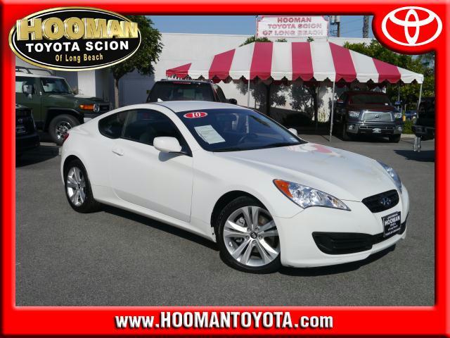 Photo of 2010 Hyundai Genesis Coupe