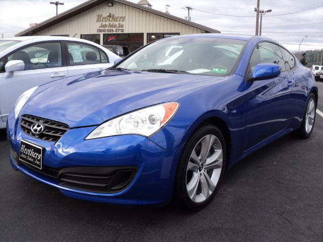 Photo of 2011 Hyundai Genesis