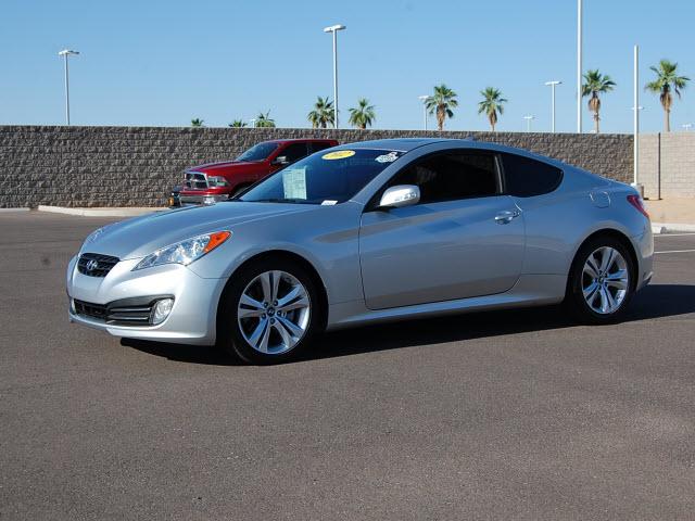 Photo of 2012 Hyundai Genesis Coupe