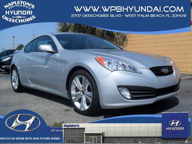 Photo of 2012 Hyundai Genesis Coupe