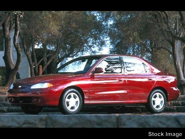Photo of 1998 Hyundai Elantra