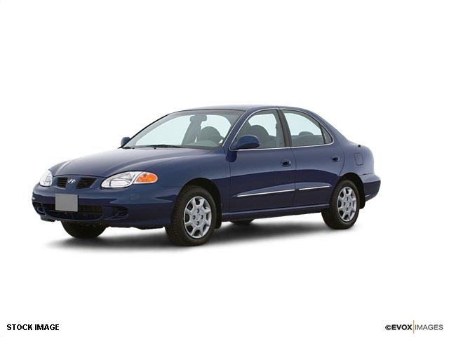 Photo of 2000 Hyundai Elantra