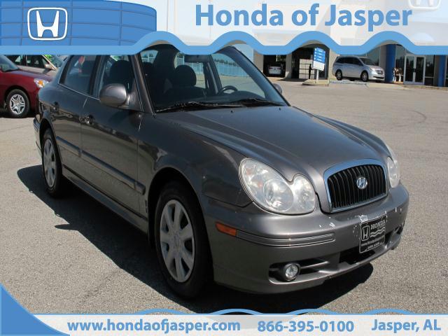 Photo of 2004 Hyundai Sonata