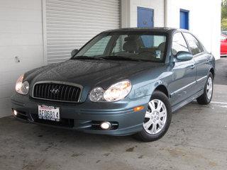 Photo of 2004 Hyundai Sonata