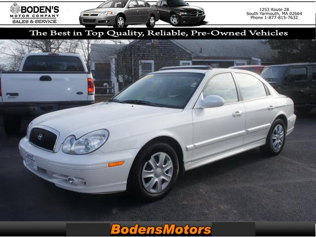 Photo of 2004 Hyundai Sonata