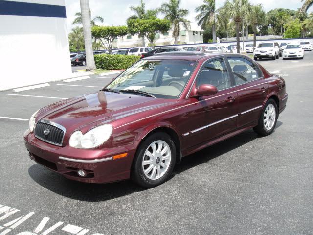 Photo of 2003 Hyundai Sonata