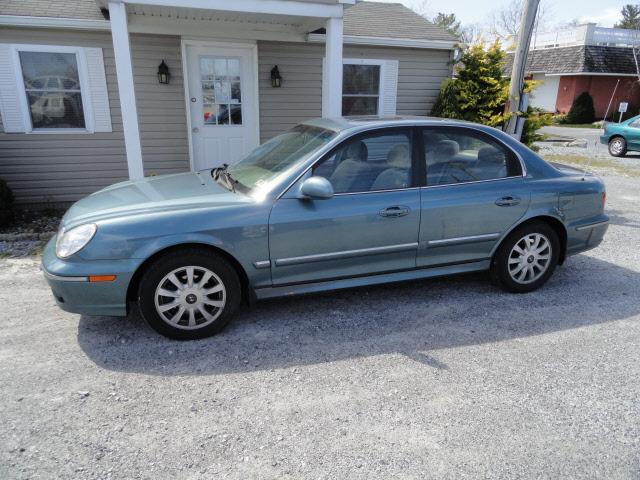 Photo of 2005 Hyundai Sonata