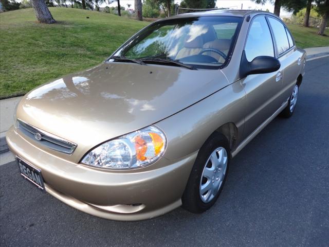 Photo of 2002 Kia Rio