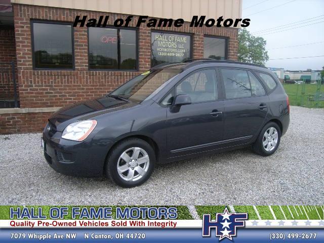 Photo of 2008 Kia Rondo