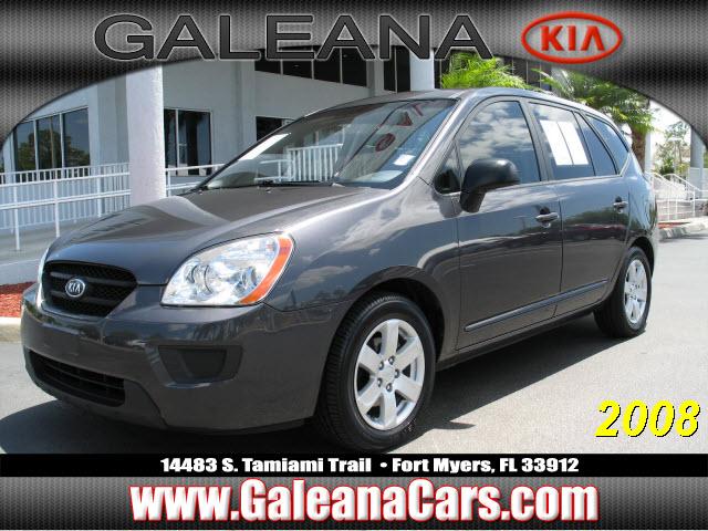 Photo of 2008 Kia Rondo