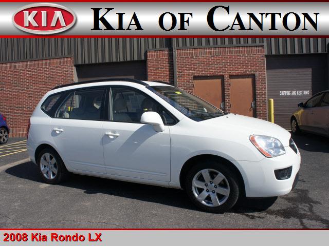 Photo of 2008 Kia Rondo