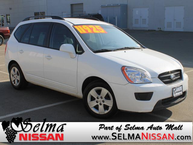 Photo of 2009 Kia Rondo