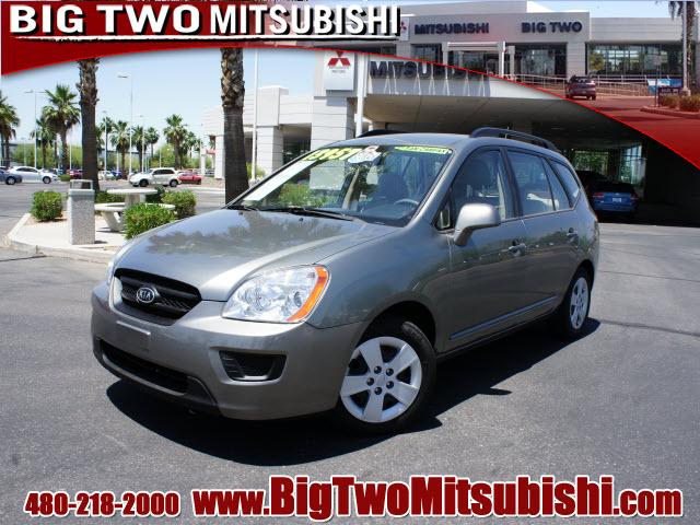 Photo of 2009 Kia Rondo