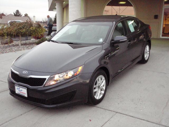 Photo of 2011 Kia Optima