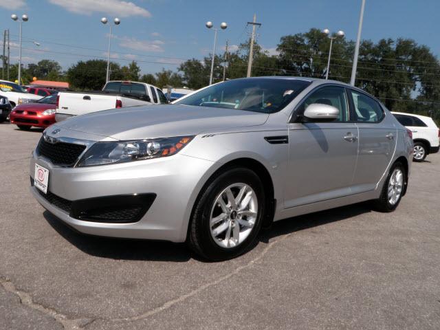Photo of 2011 Kia Optima