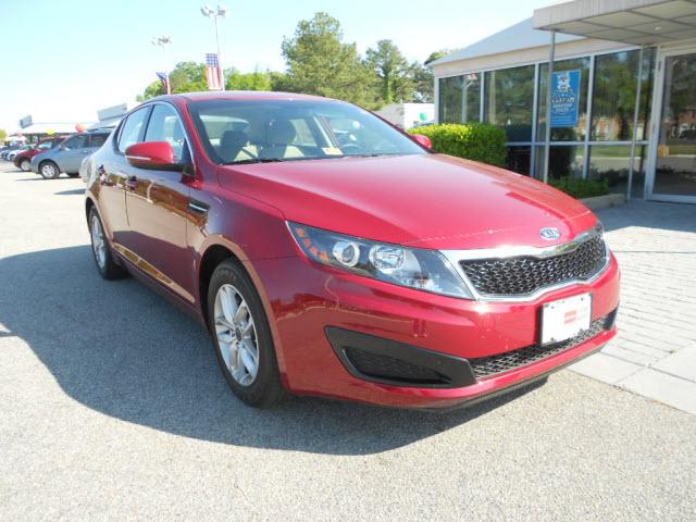 Photo of 2011 Kia Optima