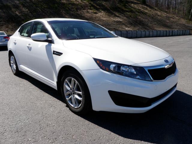 Photo of 2011 Kia Optima