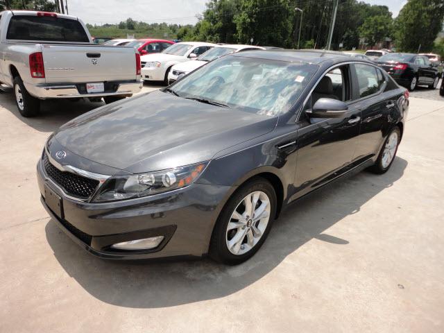 Photo of 2011 Kia Optima