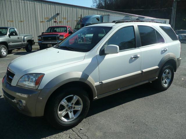 Photo of 2005 Kia Sorento
