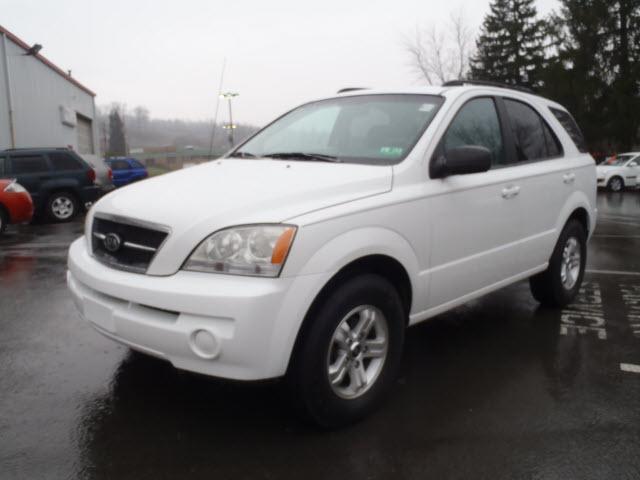 Photo of 2004 Kia Sorento
