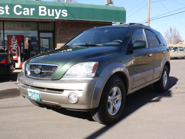 Photo of 2004 Kia Sorento