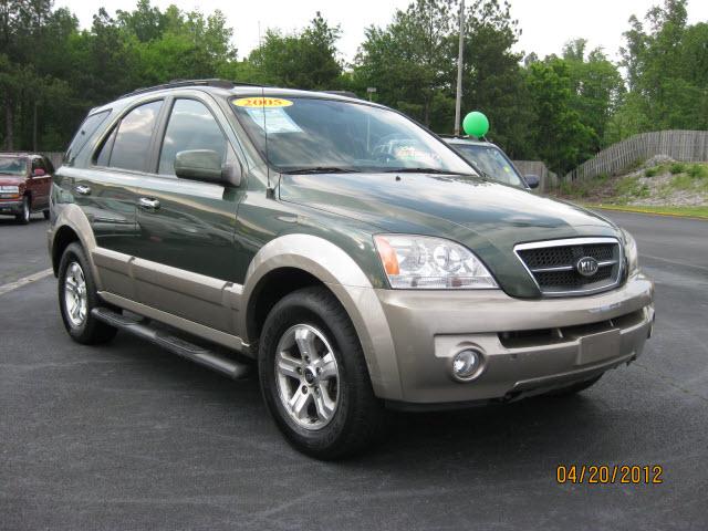 Photo of 2005 Kia Sorento