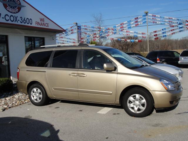 Photo of 2006 Kia Sedona