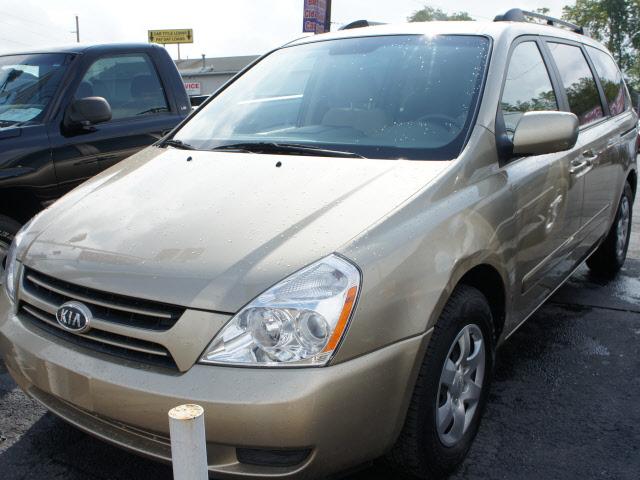 Photo of 2006 Kia Sedona