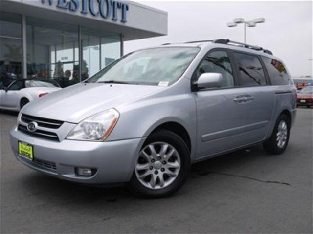 Photo of 2006 Kia Sedona