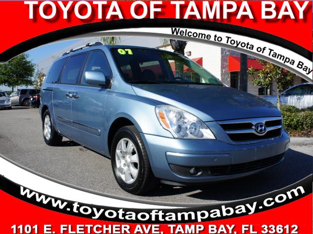 Photo of 2007 Hyundai Entourage