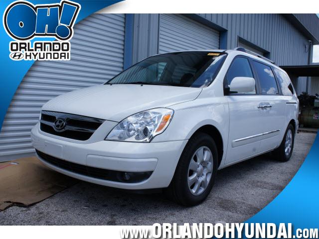 Photo of 2007 Hyundai Entourage
