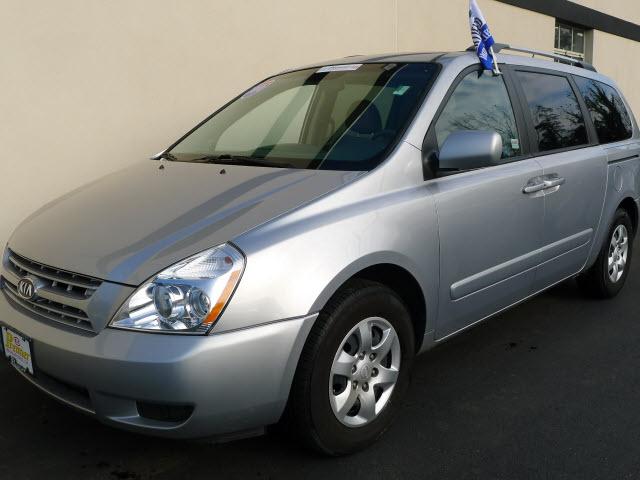Photo of 2010 Kia Sedona