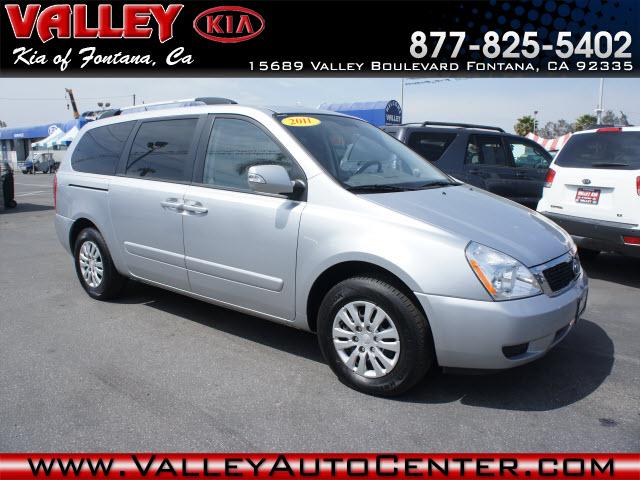Photo of 2011 Kia Sedona