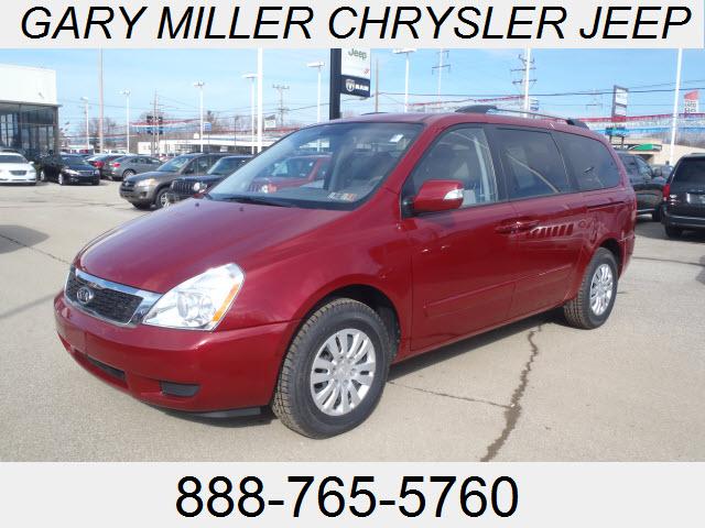 Photo of 2011 Kia Sedona