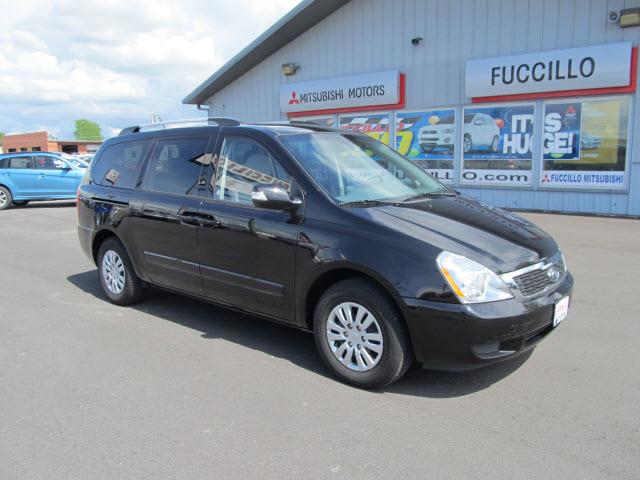 Photo of 2012 Kia Sedona