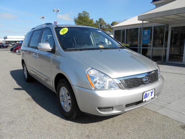 Photo of 2012 Kia Sedona