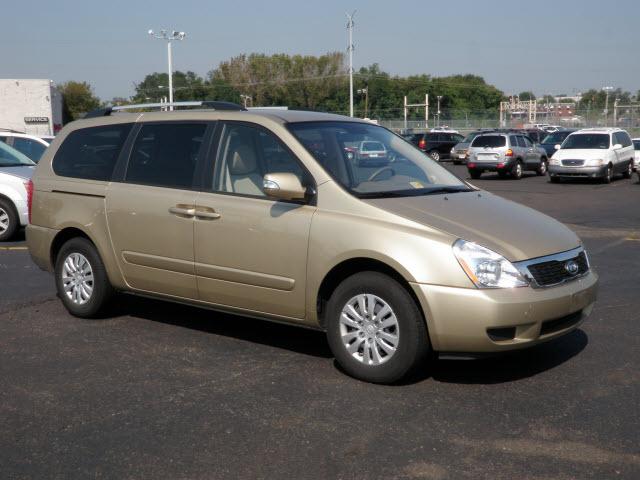 Photo of 2011 Kia Sedona