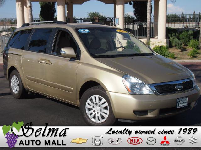 Photo of 2011 Kia Sedona