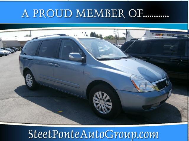 Photo of 2012 Kia Sedona